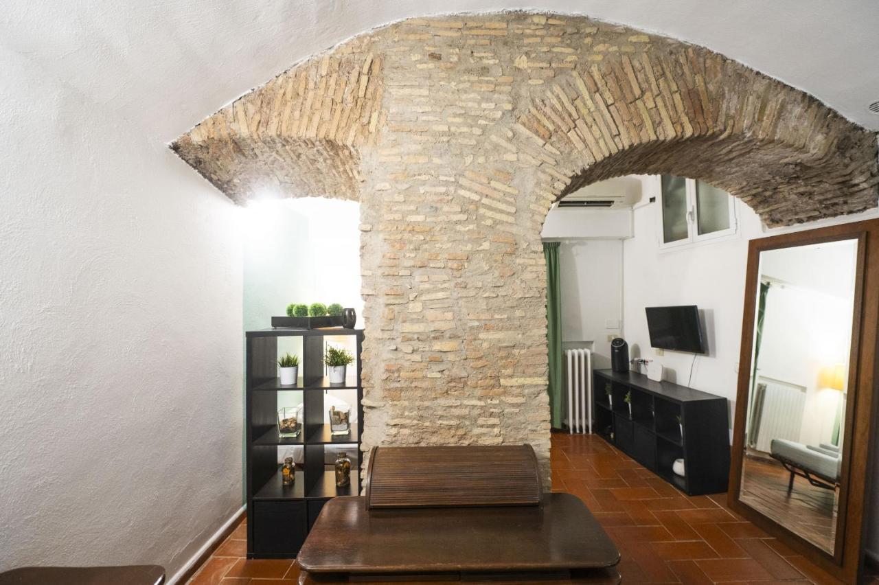 Campo De Fiori Grotto Apartment Rom Exteriör bild
