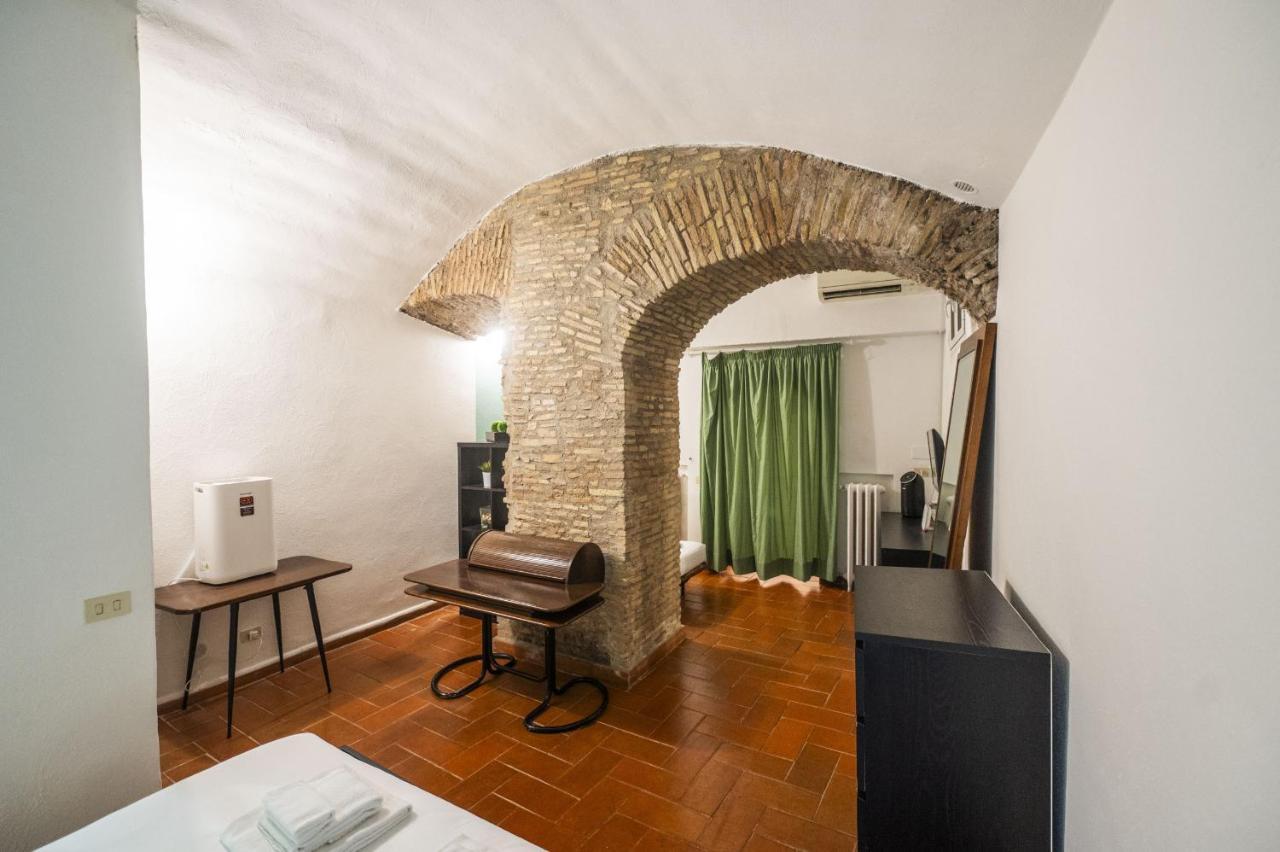 Campo De Fiori Grotto Apartment Rom Exteriör bild